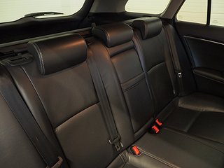 Kombi Toyota Avensis 15 av 24