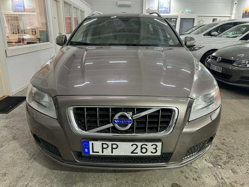 Volvo V70 D3 Geartronic Summum Euro 5/Ränta 4,99%