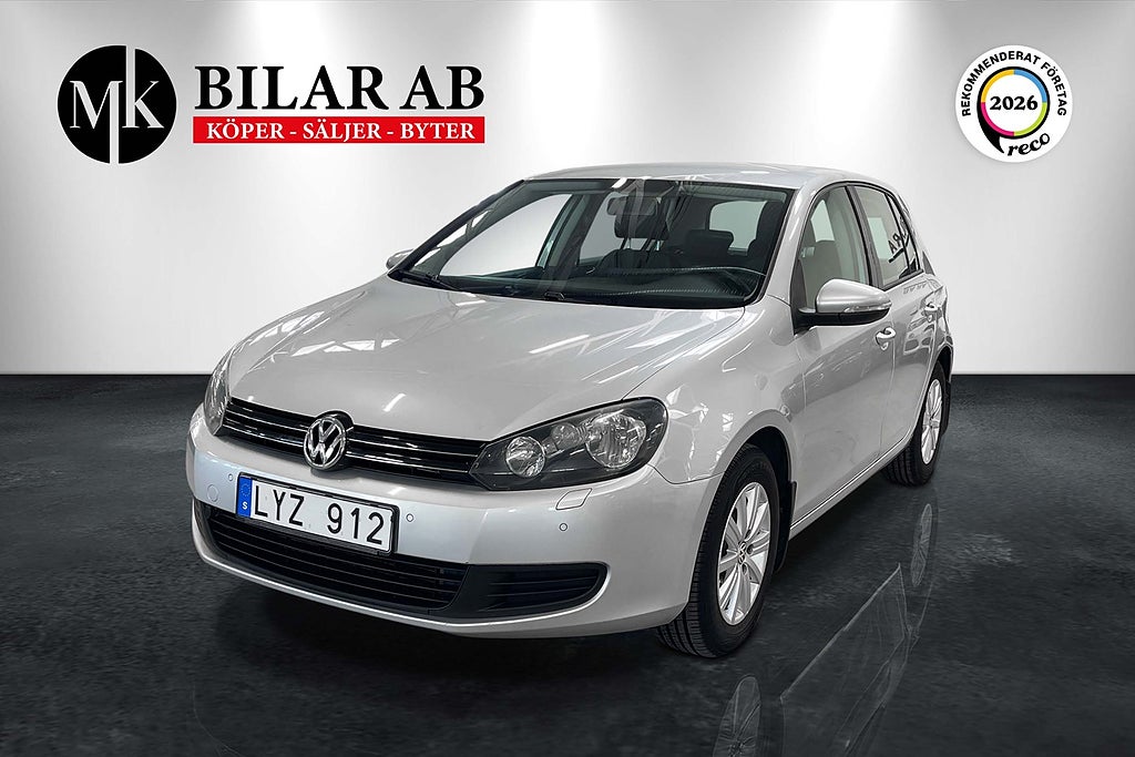 Volkswagen Golf 1.4 TSI 5-dörr Nyservad / Låga mil / RäntaKampanj 3.45%