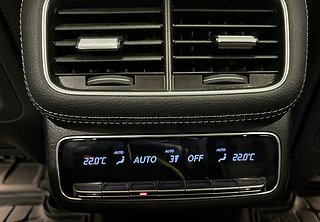 SUV Mercedes-Benz GLS 8 av 12