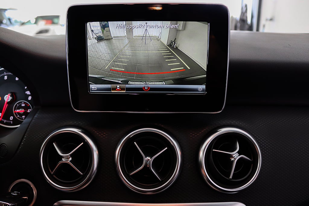 Mercedes-Benz A 180 AMG B-kamera Låg skatt