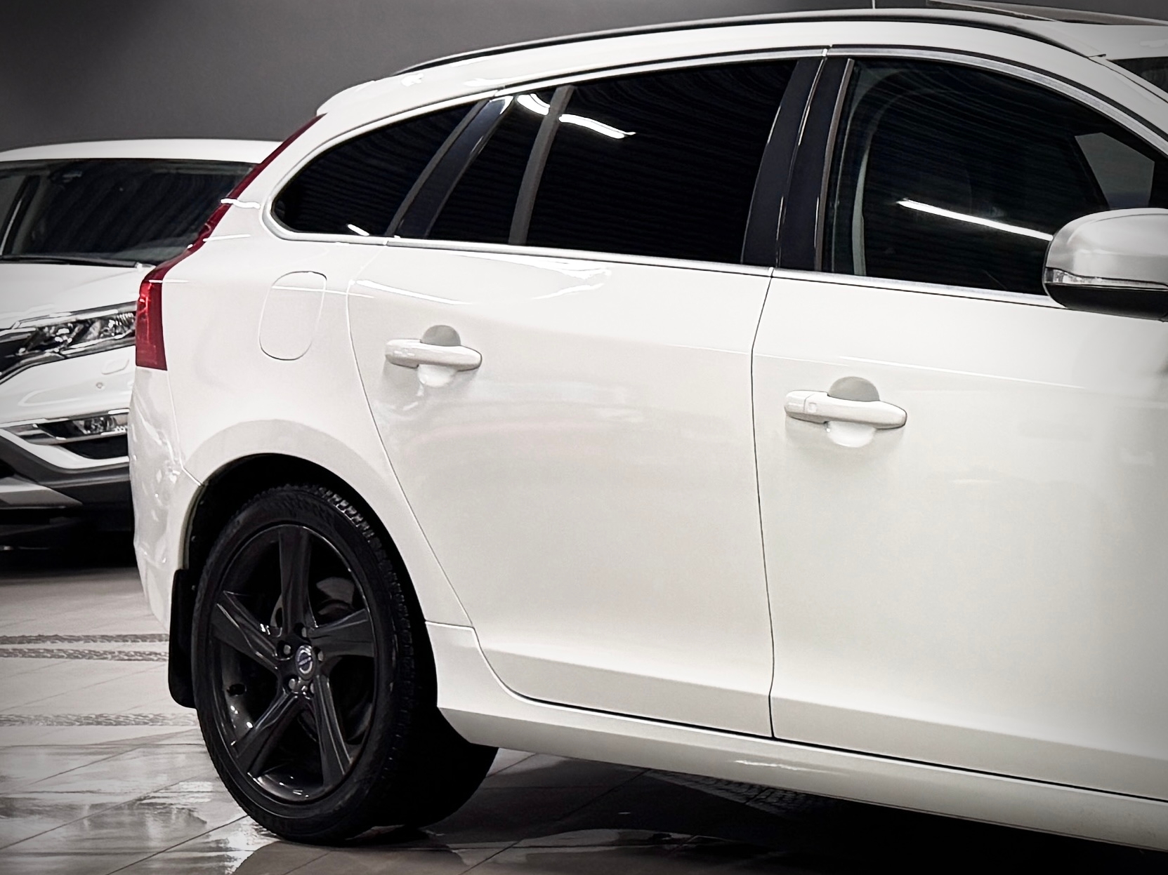 Volvo V60 D4 R-Design Taklucka 2013, bild 5/54