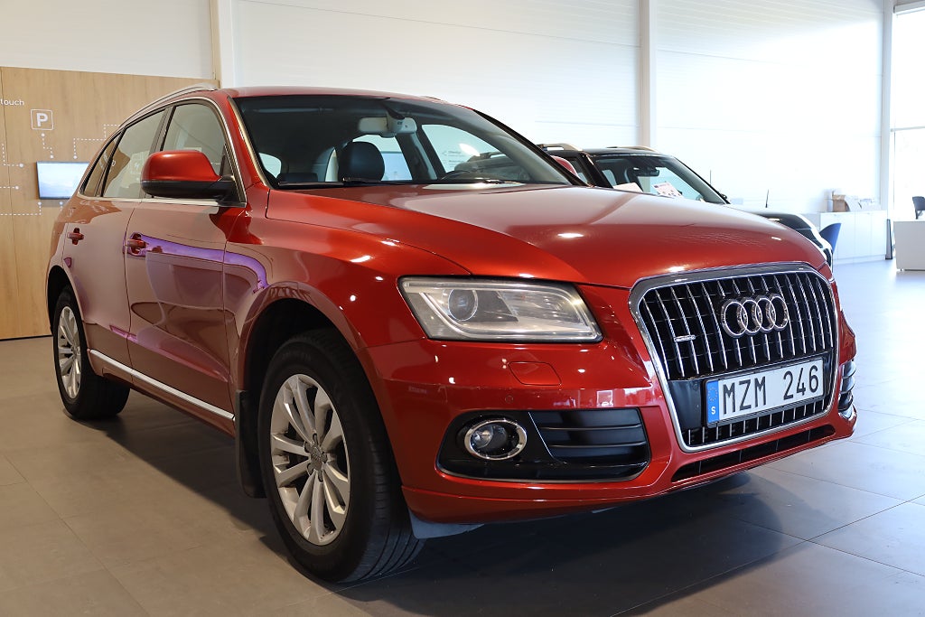 Audi Q5 2.0 TFSI 225HK Quattro AUT Design-PKT Drag Värmare PDC 2013