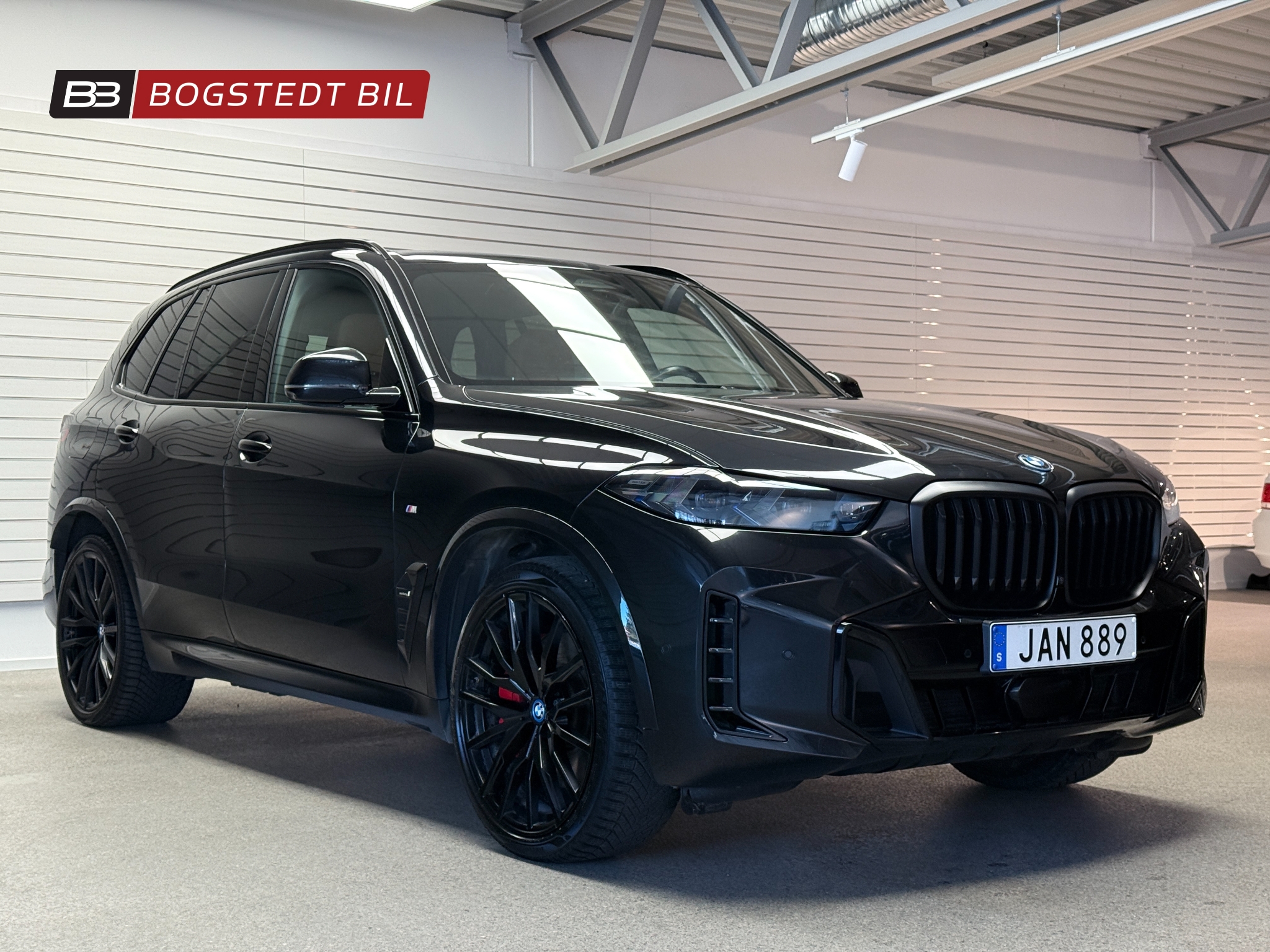 BMW X5 xDrive50e 490hk M-Sport | Innovation | Drag 2024 - miniatyr 27