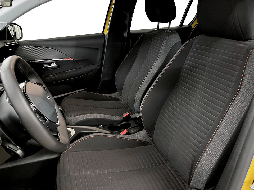 Bild på Peugeot 208 Active 1.2 PT 75hk - DRAGKROK