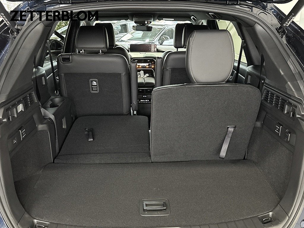 SUV Mazda CX-80 6 av 26