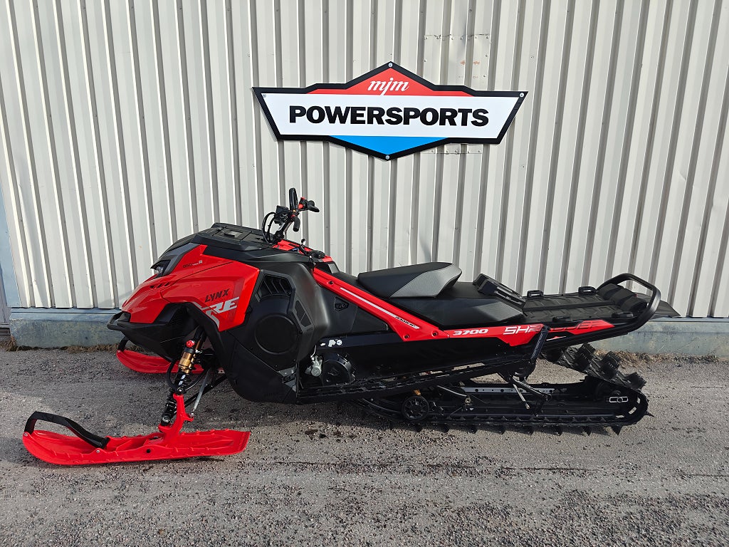 Lynx Shredder 3700 850 E-tec Turbo R Moms! 