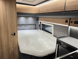 Husbil-halvintegrerad Affinity ONE by K A B E 19 av 28