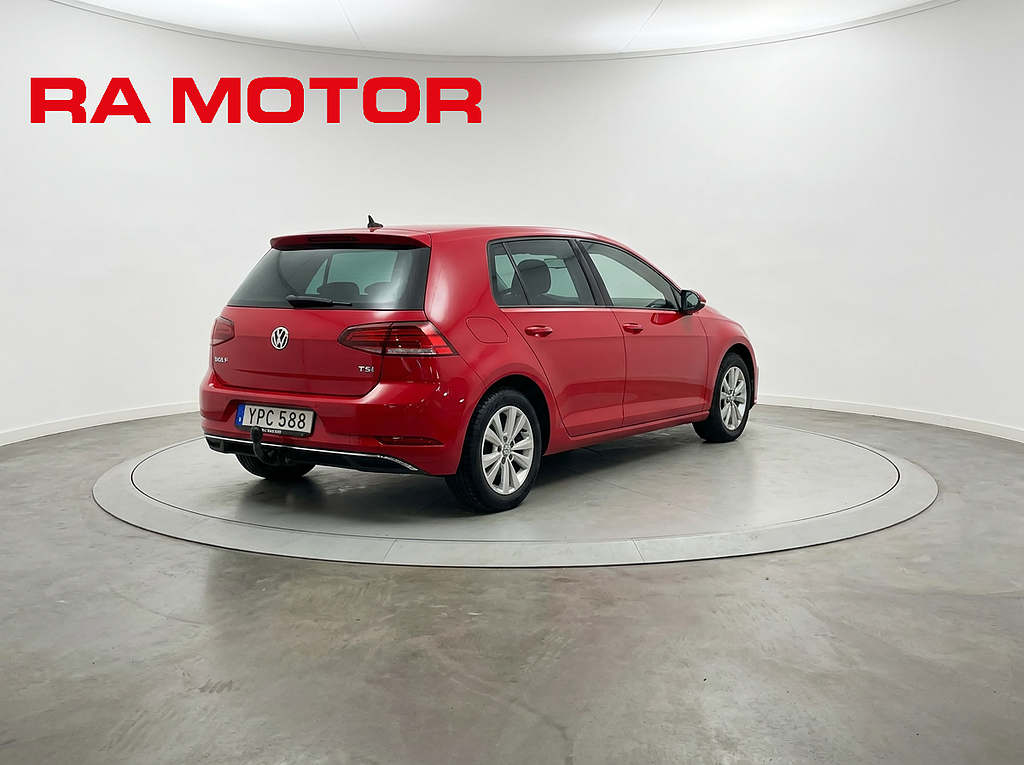 Volkswagen Golf 1.0 TSI 110hk |Adaptiv Farth | Drag | Apple Carplay | 2018
