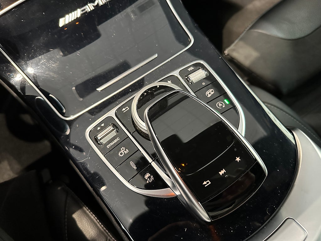 Mercedes-Benz C 63 AMG Panorama Burmester 600hk - bild 14