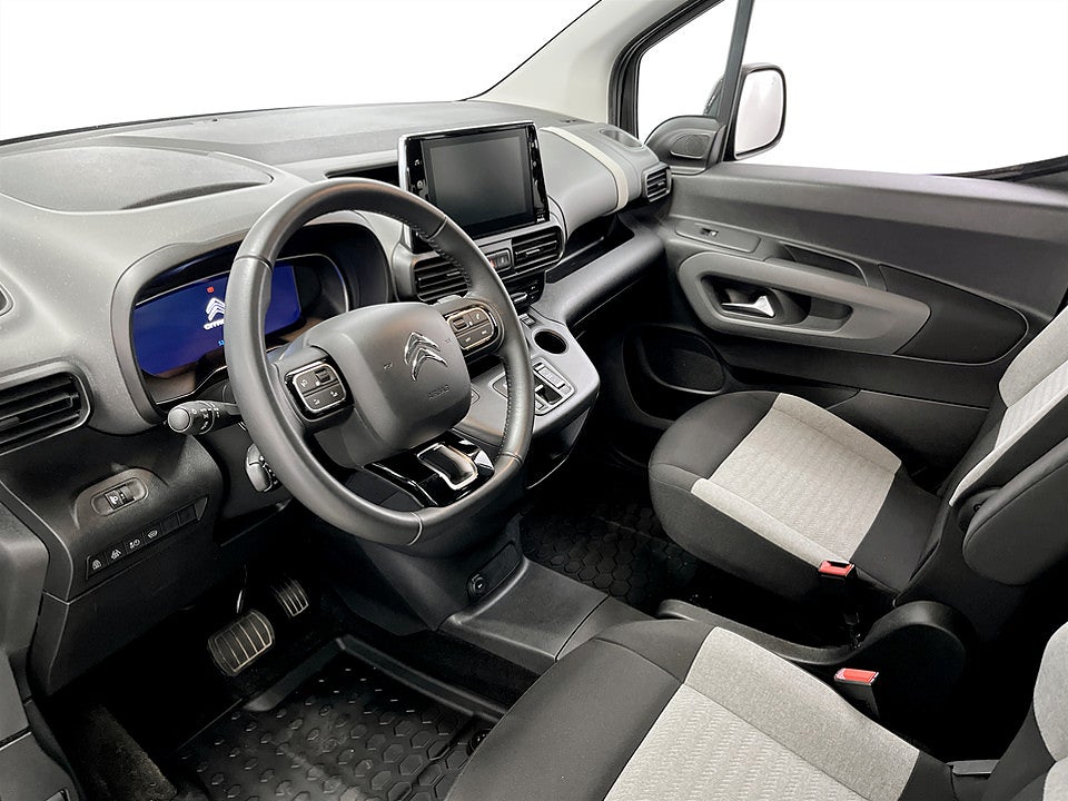 Bild på Citroën e-Berlingo M Shine 50kWh 136hk Aut B-KAMERA NAVI