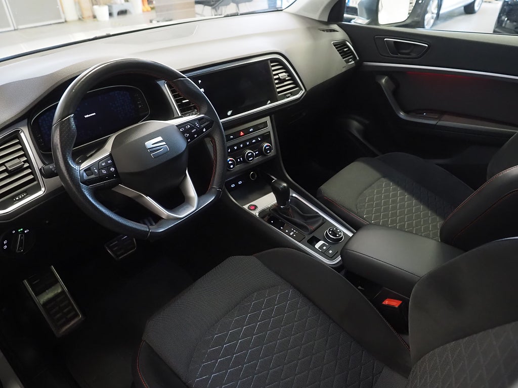 Seat Ateca 2.0 TDI 4Drive 150hk FR Cockpit Drag Navi D-Värm Kamera 2021