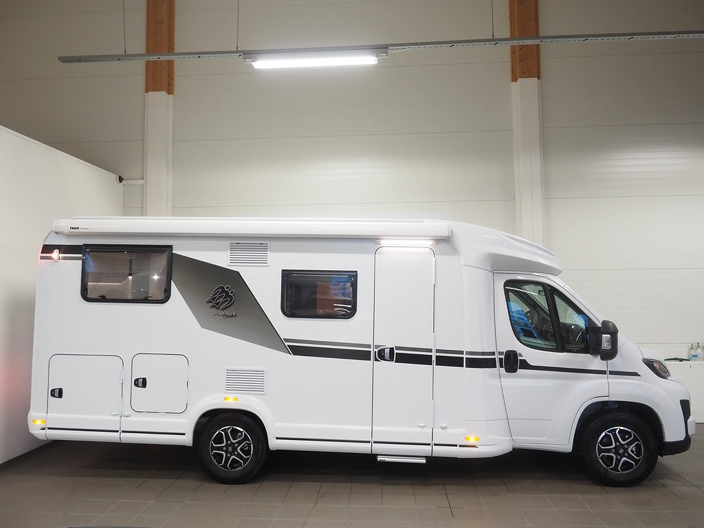 Knaus L!ve Ti Platinum Selection 650 MEG Markis I 3500kg 2026