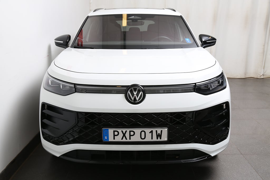 Volkswagen Tayron 2,0 TDI 193hk R-Line 4Motion 7-Sits Värme Drag Leasbar 2025