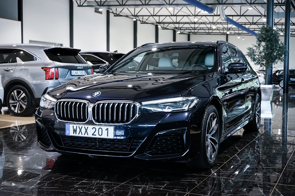 BMW 530e xDrive Touring Steptronic M Sport | LED | Kamera | Drag