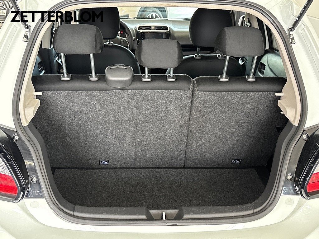 Halvkombi Mitsubishi Space Star 6 av 14