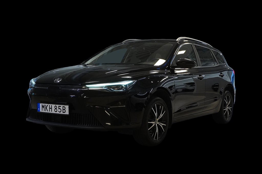 MG 5 0,95% ränta 61 kWh Lux Long Range Kamera Fartpilot Apple CarPlay