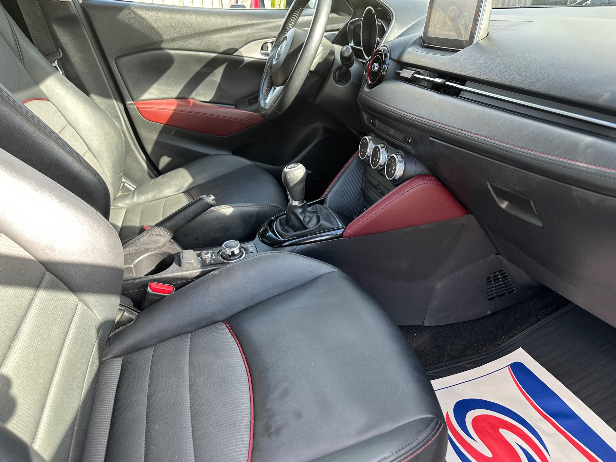 Mazda CX-3 2.0 SKYACTIV-G 2016, bild 7/27