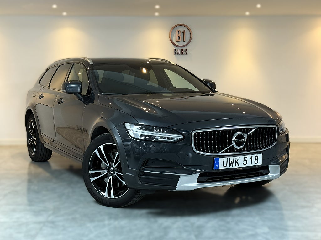 Volvo V90 Cross Country D4 AWD Geartronic PRO DRAGKROK NYKAMREM NYSERVAD 