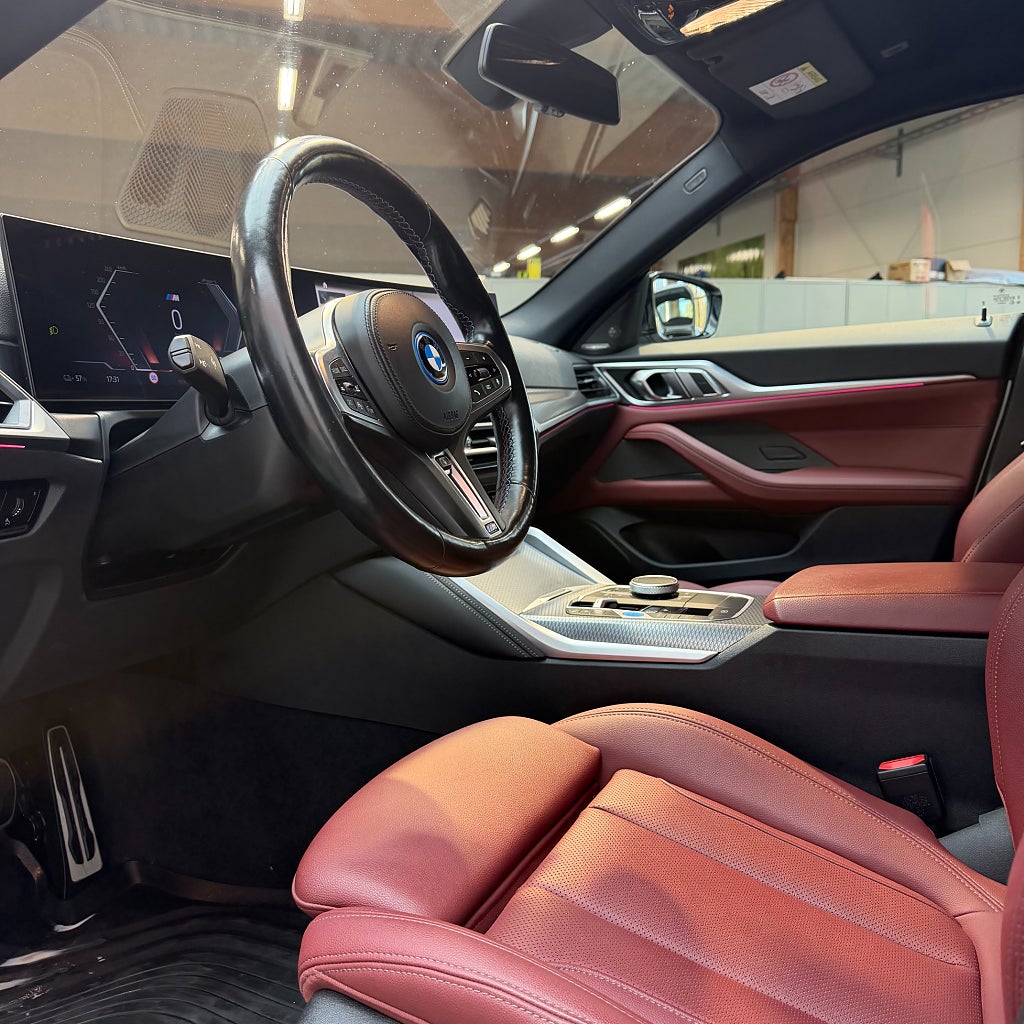 BMW i4 M50 xDrive M Sport Charged H&K 360° Dragkrok "20" MOMS
