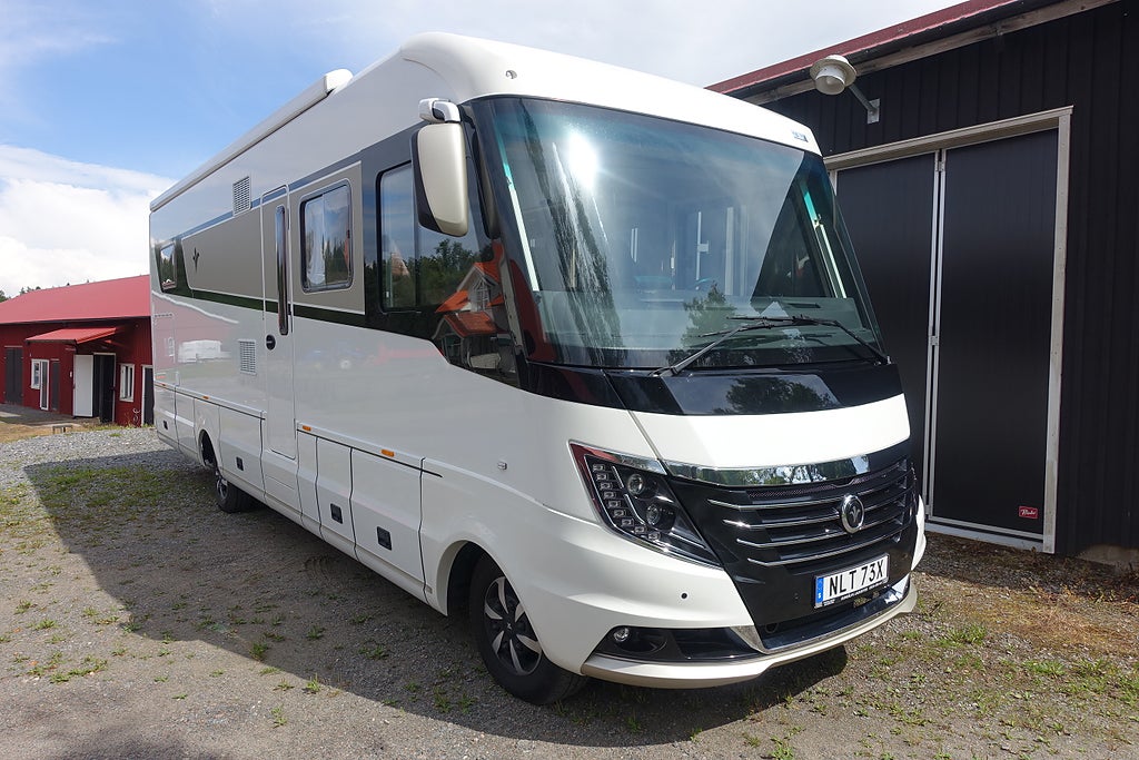 Niesmann Flair 920 BF Maxutrustad / En ägare / Nyskick!