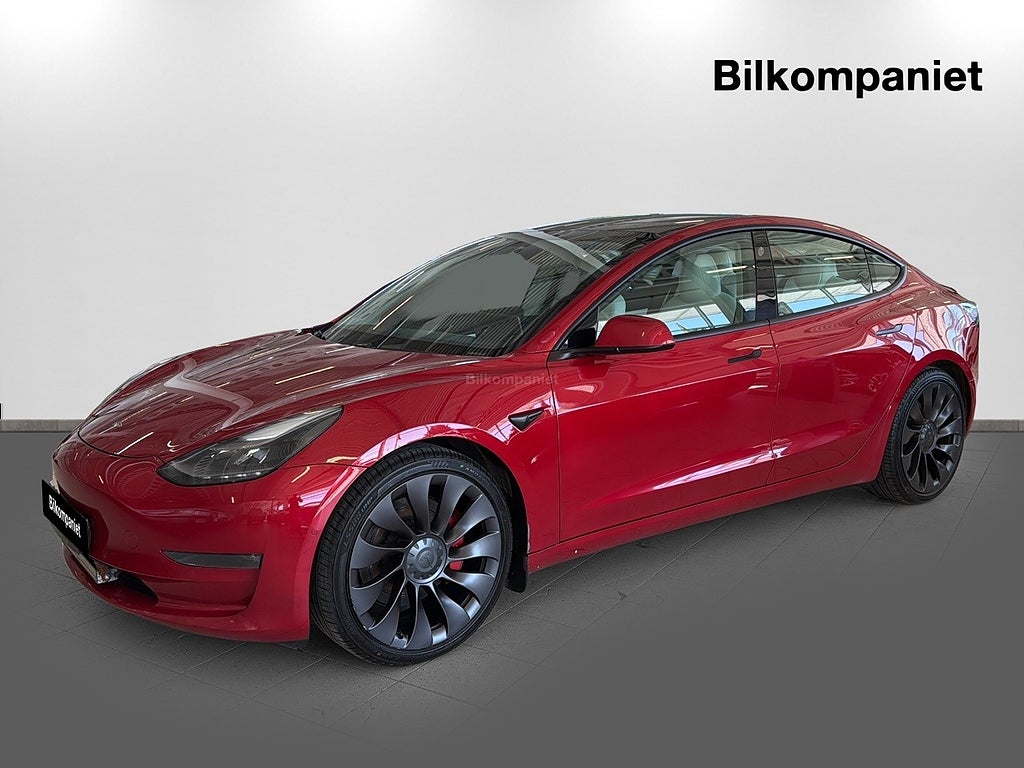 Tesla Model 3 Performance