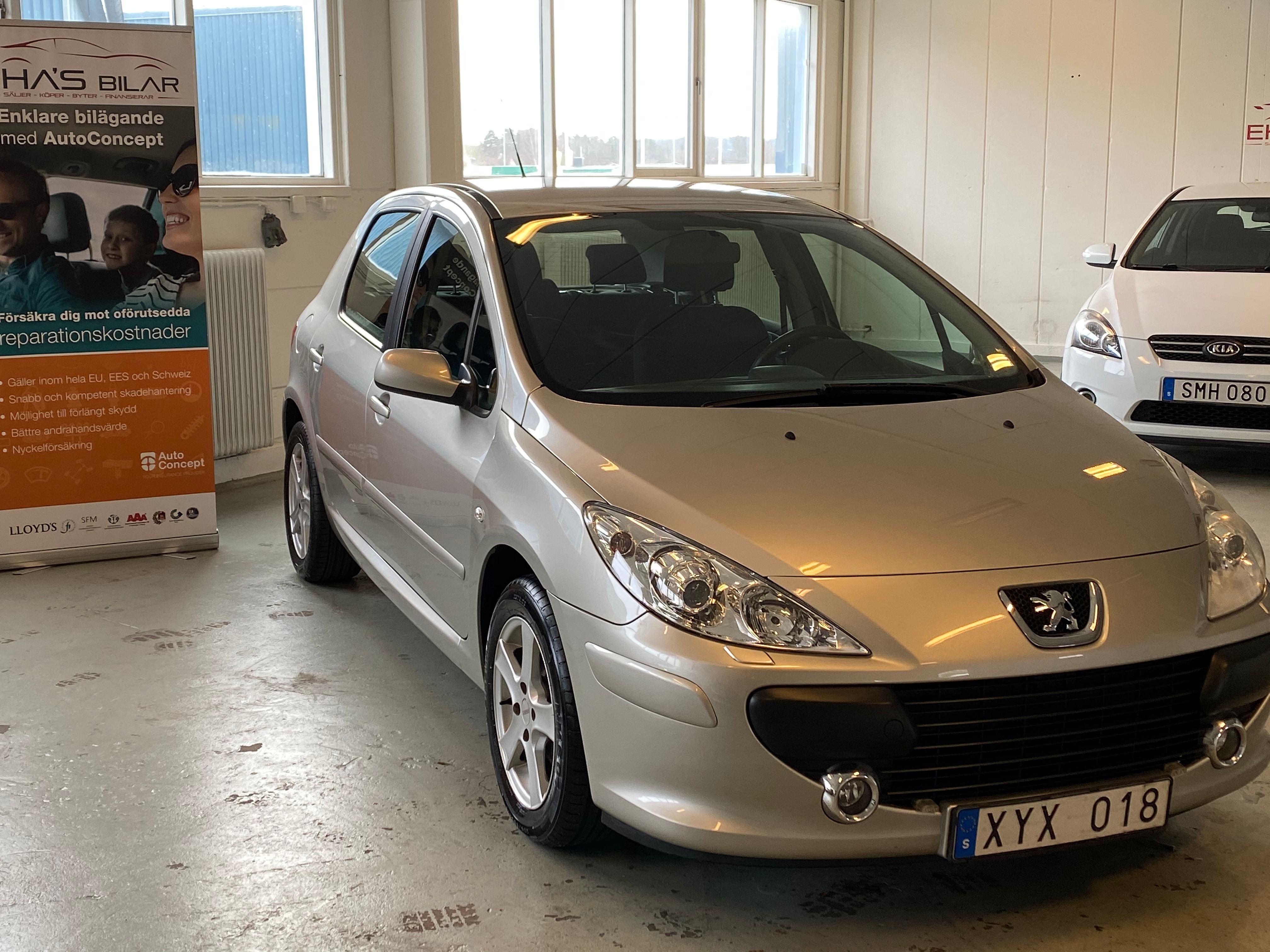 Peugeot 307 5-dörrar 1.6 HDi 109hk 2007, bild 2/37