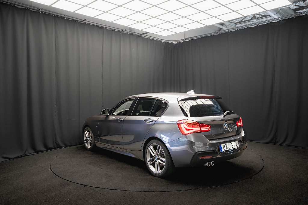 BMW 120i M Sport LÄDER KAMERA HiFi 1-ÄGARE ADAP-LED 184hk