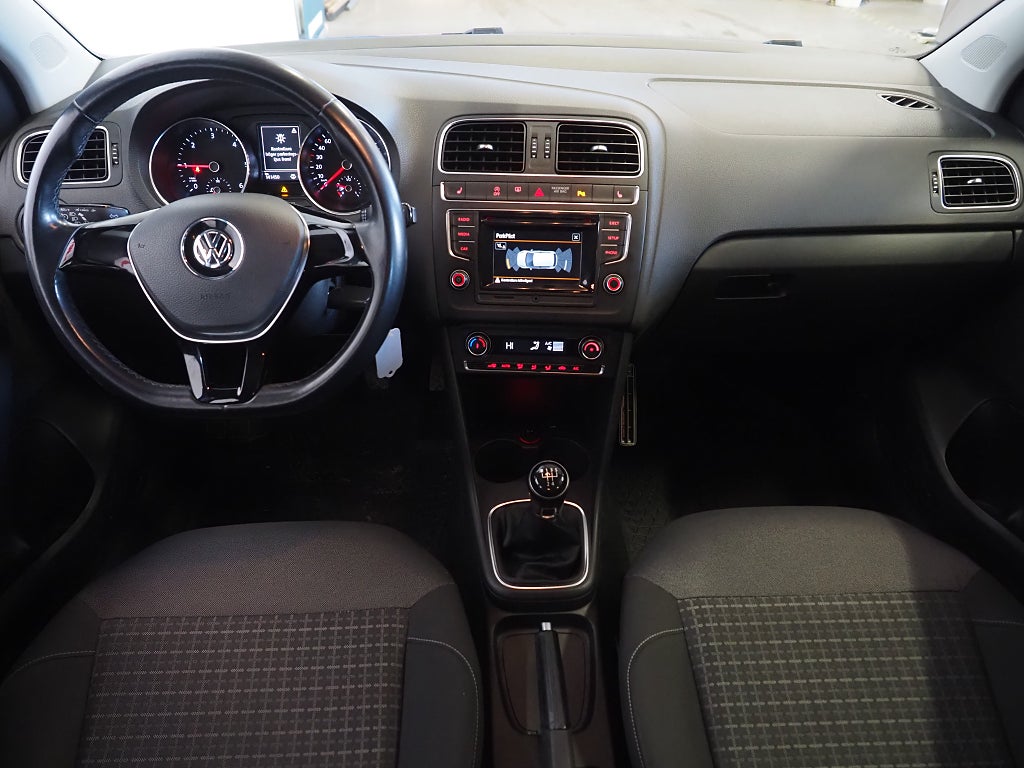 Volkswagen Polo 1.4 TDI 90hk Masters P-Sensorer Motorvärmare LED-Ramp 2015