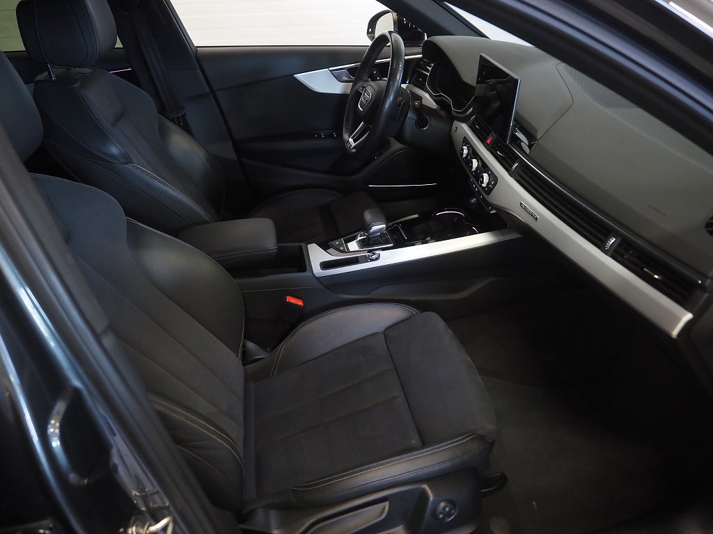Audi A4 Avant 40 TDI 204hk Q Competition Plus | Se utrustning | 2023
