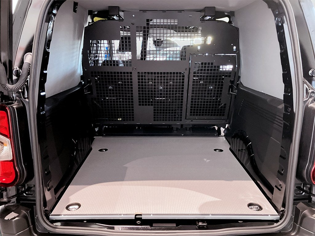 Bild på Peugeot Partner Crew cab 1.5 BHDi 130hk Aut L2 - B-KAMERA, DRAG