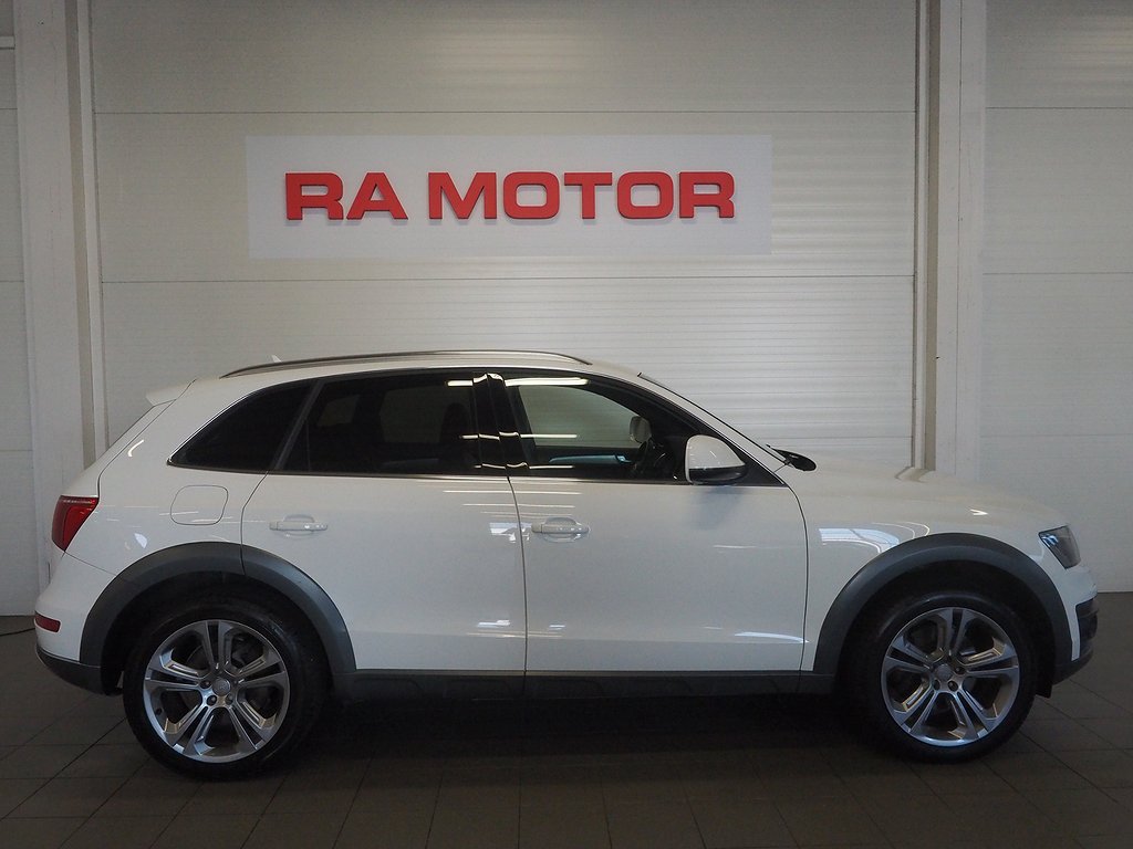 Audi Q5 3.0 TDI V6 Quattro S Tronic Design | Navi | B-Kam 2012