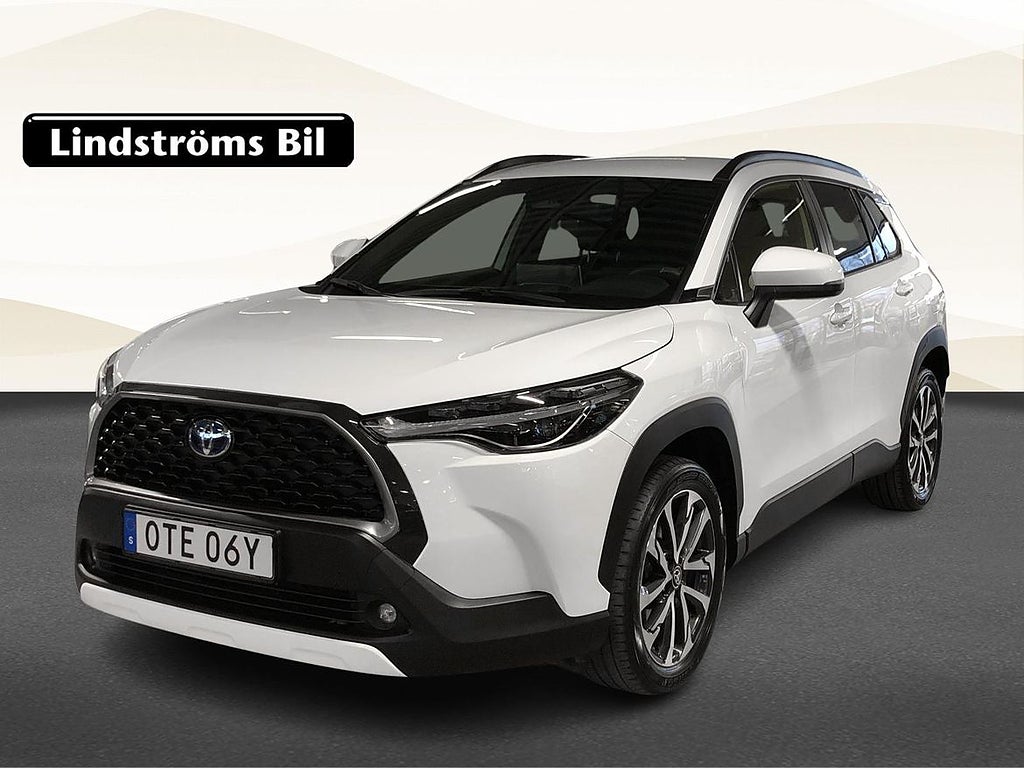 Toyota Corolla Cross Hybrid AWD-i 2.0 Style Dragkrok 197hk Moms