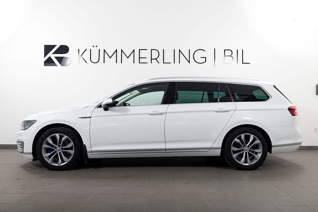 Volkswagen Passat GTE 1.4 TSI Cockpit B-kamera Drag P-Vär...