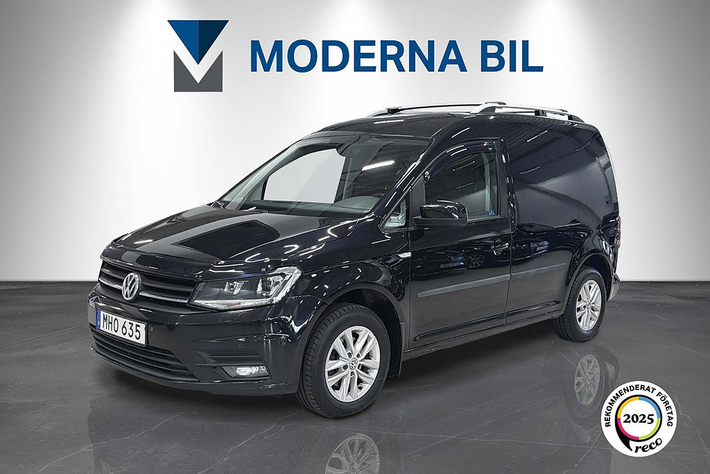 Volkswagen Caddy 2.0 TDI 102hk Automat Drag D-värmare Dubbelgolv Adaptiv