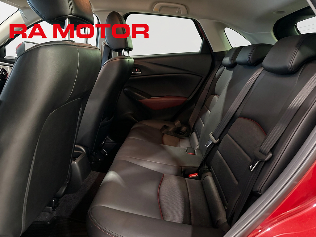 Mazda CX-3 2.0 150hk AWD | Optimum | Bose | Backkamera | Nav | HUD 2017