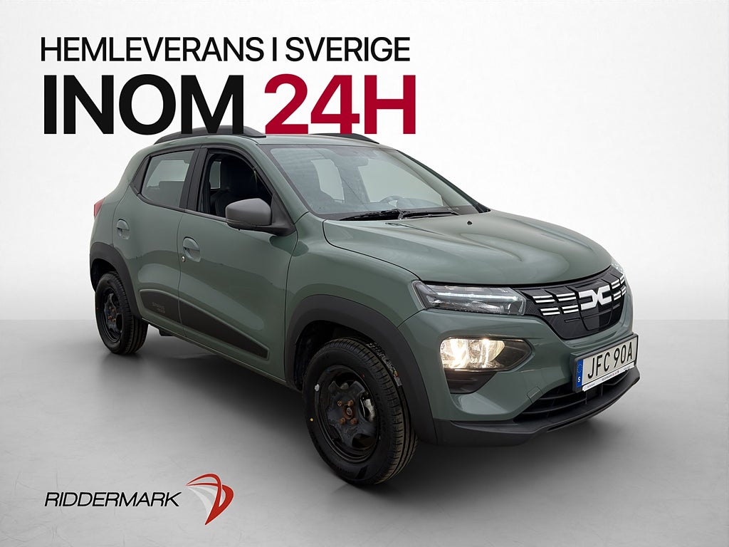 Dacia Spring 45 Kamera Navigation Skinn Bluethooth