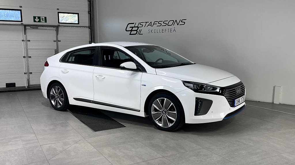 Hyundai IONIQ Hybrid 1.6 DCT | Drag & Vinterhjul