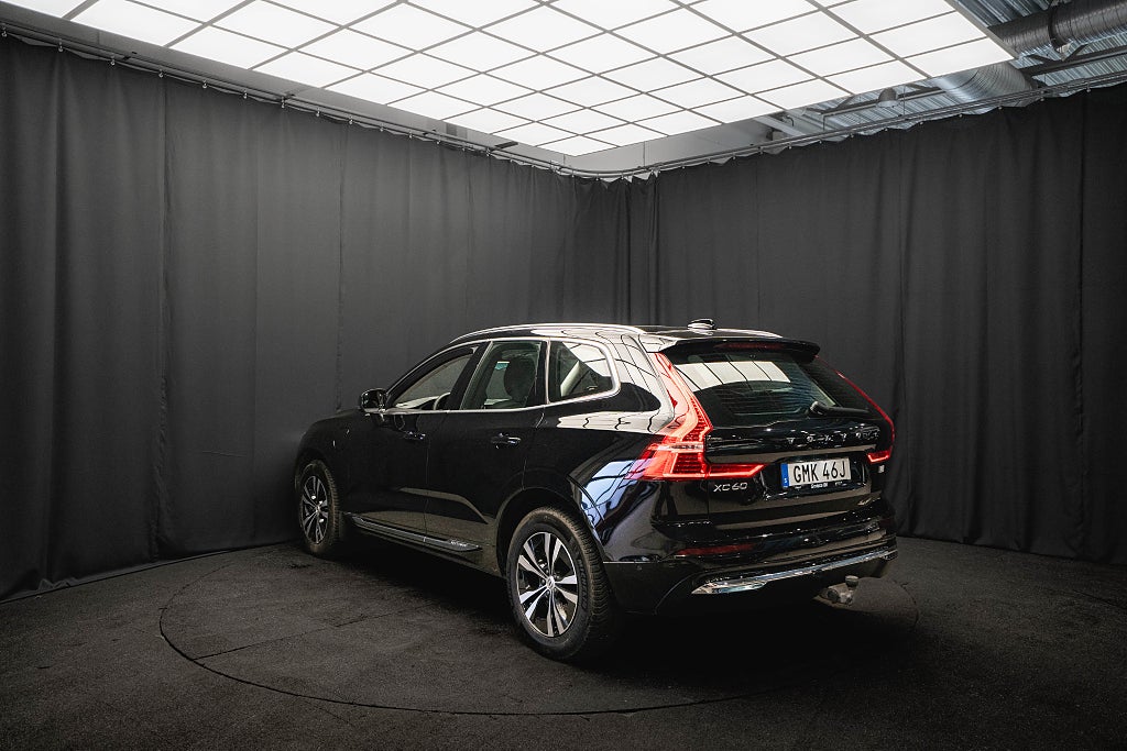 Volvo XC60 Recharge II T6 AWD DRAG LÄDER 360 PANO H/K EL-STOL MOMS