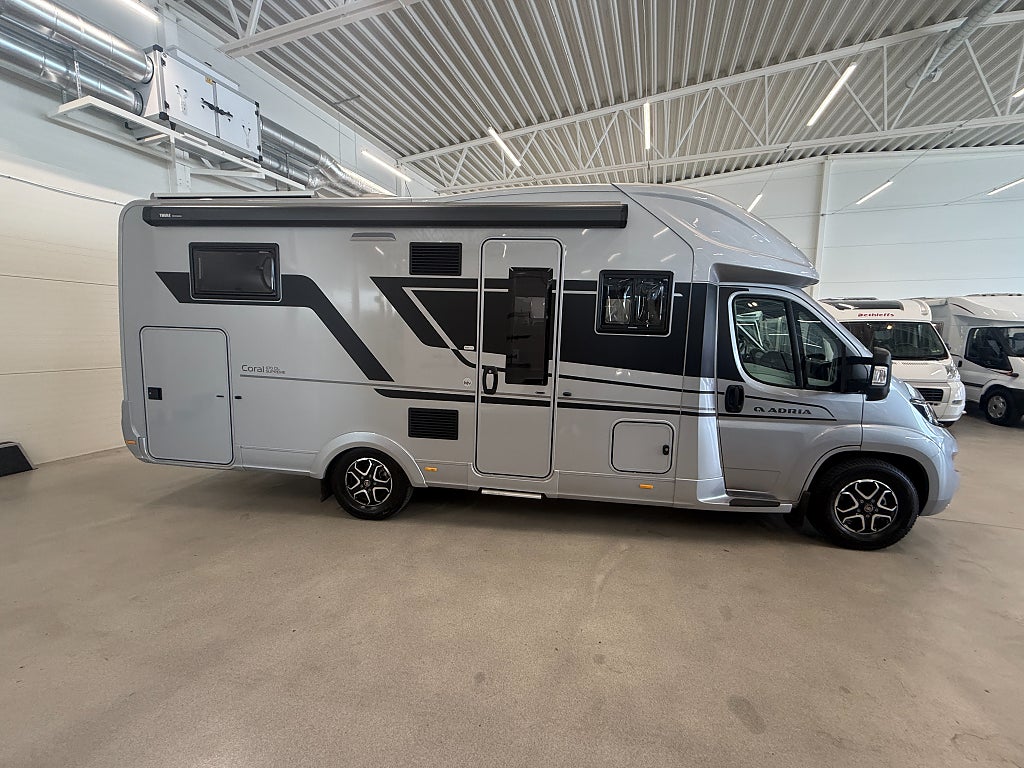 Adria Coral 670 DL Supreme *ALDE*Solcell*Automat*