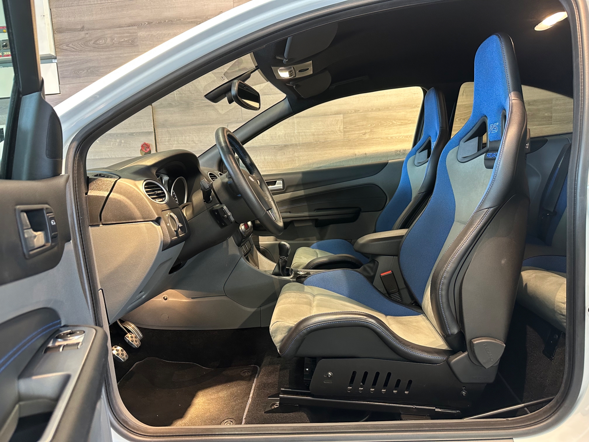 Ford Focus RS 2010, bild 7/51