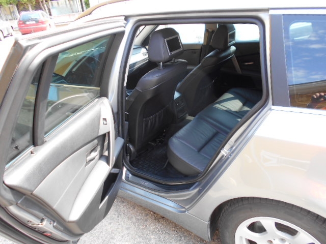 BMW 523 i Touring 177hk 2006, bild 6/37