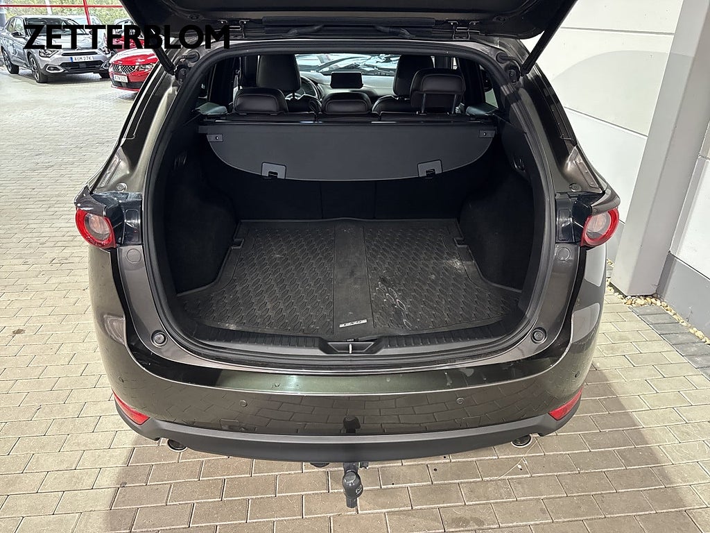 SUV Mazda CX-5 6 av 14