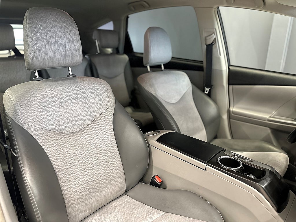 Toyota Prius + Hybrid CVT/B-Kamera/NAV/7-Sits/Motor-Värm Kupe*