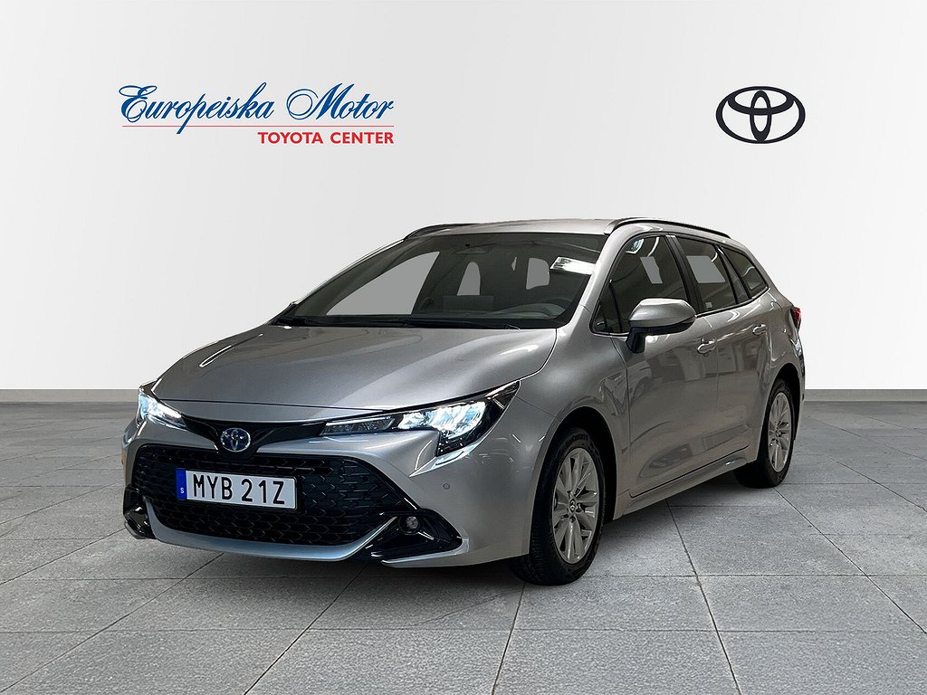 Toyota Corolla Touring Sport 1,8 HSD / Active Plus / 124 Mil!!