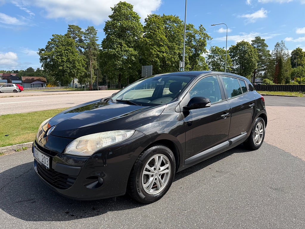 Renault Mégane 1.5 dCi Euro 5/16500mil/Ny Besiktigad