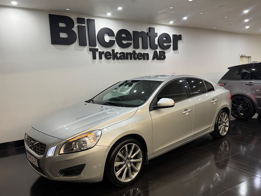 Volvo S60 T4 R-Design Navigator KamremBytt
