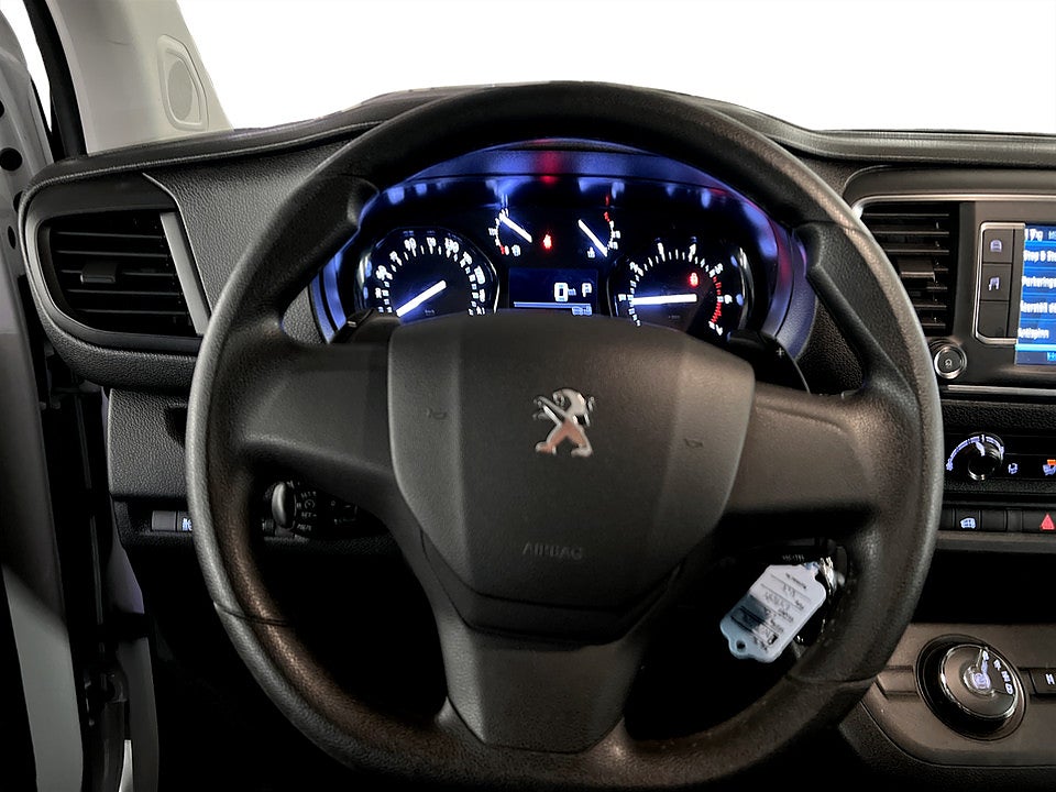 Bild på Peugeot Expert PRO 2.0 BHDi 145hk Aut L3 DRAG P-SENSORER
