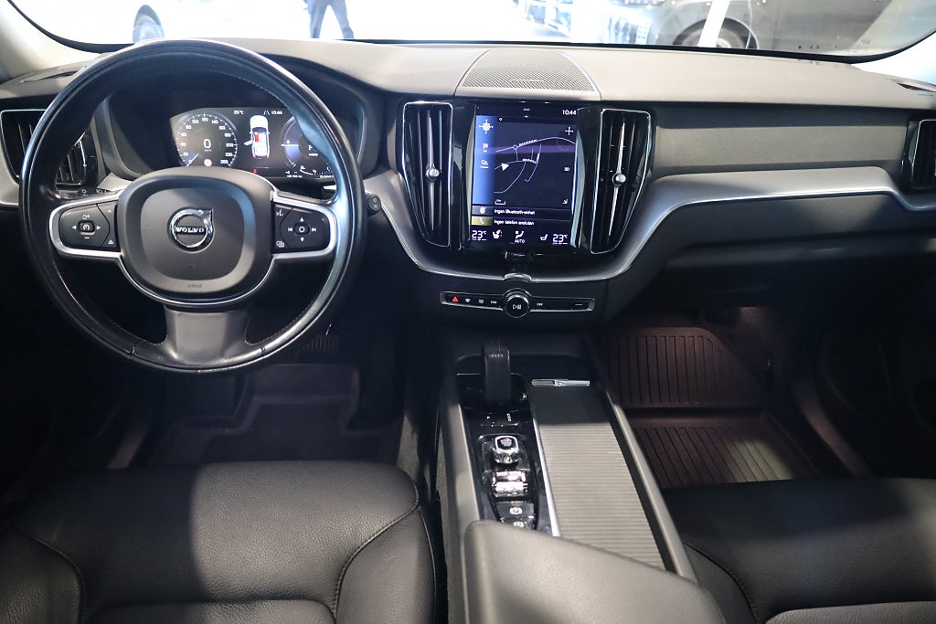 Volvo XC60 Recharge T6 AWD AUT Inscription Exp Pano H&K Leasbar 2021