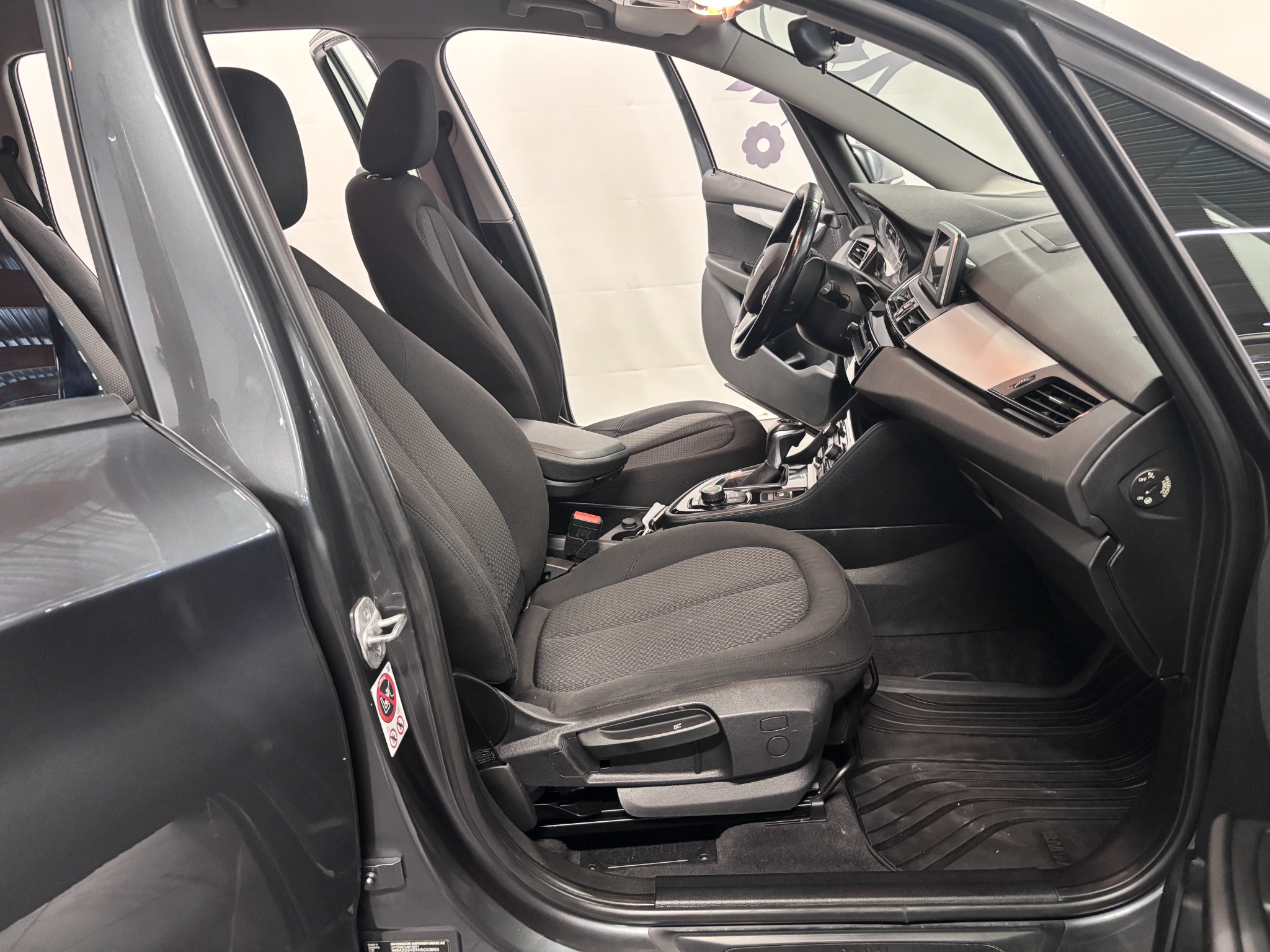 BMW 218 2017, kuva 6/40